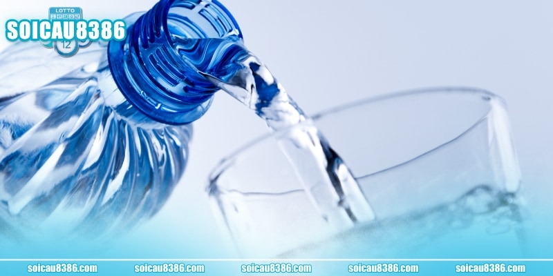 Giải mã một số tình huống nằm mơ thấy nước đánh số gì
